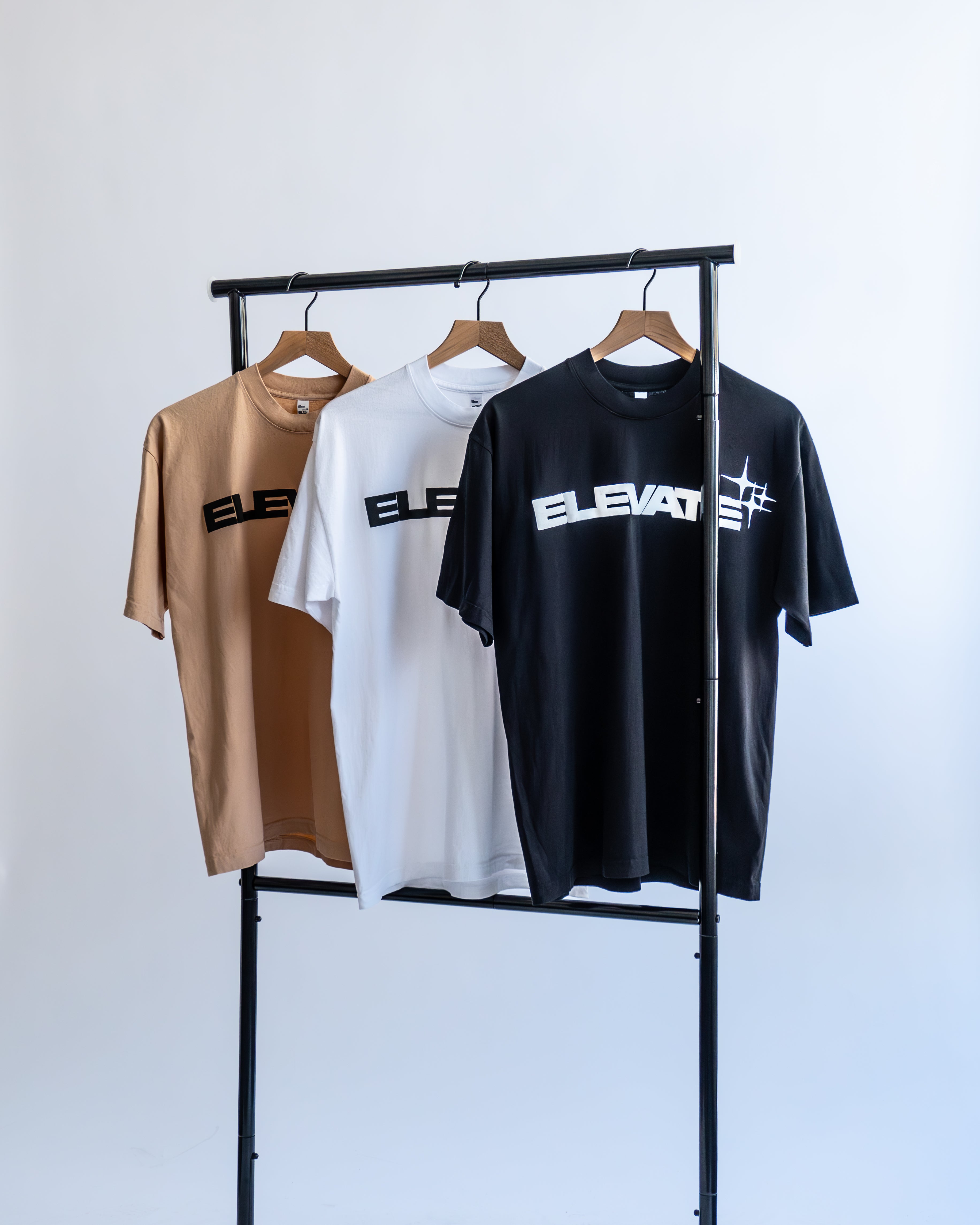 Capsule Tee - Black
